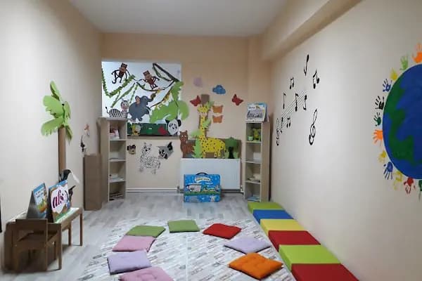 Batıkent Kehribar Anaokulu - Çakırlar Kreş Gündüz Bakımevi - Anaokulu - Ankara Yenimahalle
