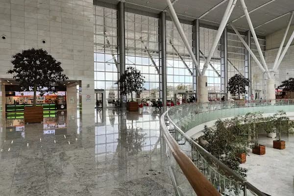 Ankara YHT GARI - Tren meydanı - Ankara Akyurt