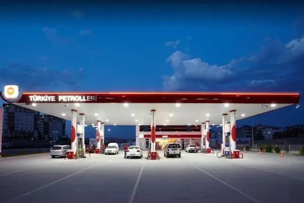 Türkiye Petrolleri - Benzin İstasyonu - İstanbul Ataşehir
