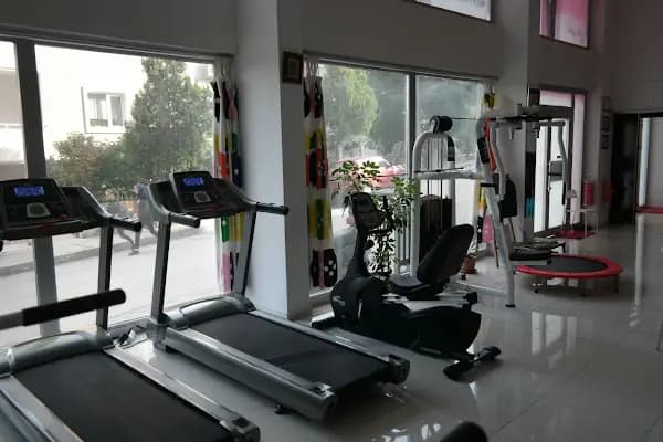 Flowers Fit Kadınlara Özel - Spor salonu - Bursa Nilüfer