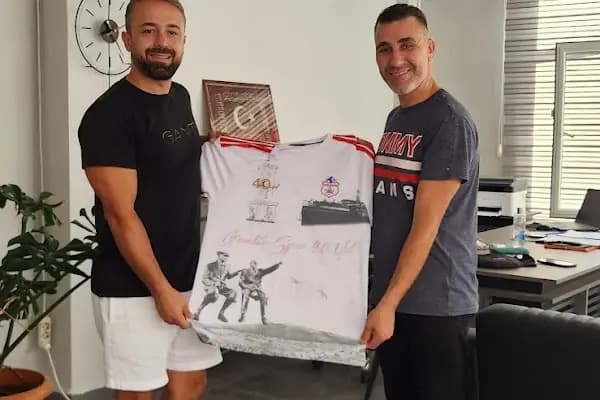 Bozok kıraathanesi gemlik - Kahve dükkanı - Bursa Gemlik