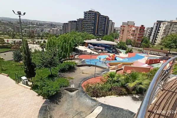 Çocuk ve Gençlik Oyun Dünyası - Park - Şanlıurfa Karaköprü