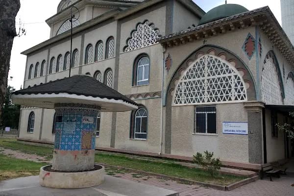 Akhisar Cami - Cami - Bursa İnegöl