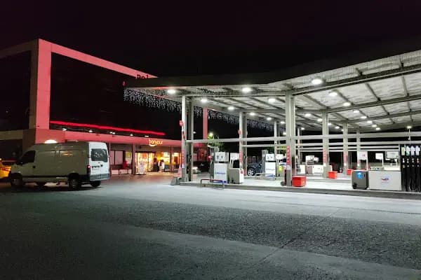 TotalEnergies İstasyonu - Benzin İstasyonu - İstanbul Küçükçekmece