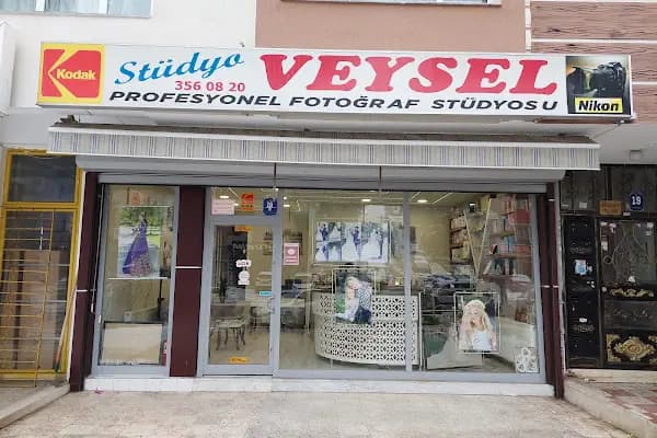 STÜDYO VEYSEL FOTOĞRAFÇILIK /1980 - Fotoğraf Stüdyosu - Ankara Keçiören
