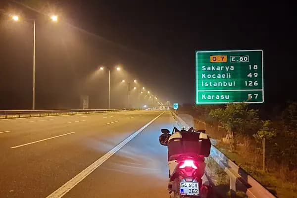 Adapazarı Nöbetçi Eczane Moto Kuryesi - Dağıtım Hizmetleri - Sakarya Kocaali