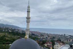 Abdulhamithan Camii ve Külliyesi