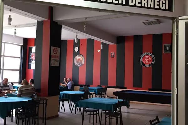 Taşoluk Toki Karagümrüklüler Derneği - Kafe - İstanbul Arnavutköy