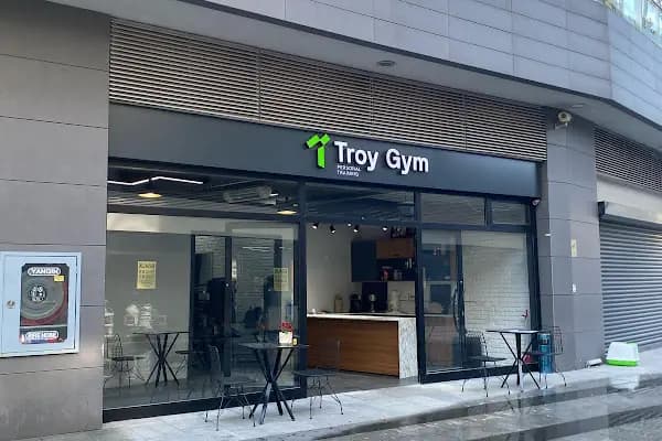 TROY GYM İSTANBUL - Spor salonu - İstanbul Avcılar