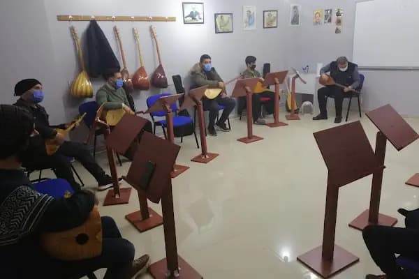 Aliye Fişenk Sanat Akademisi - Müzik Okulu - İstanbul Üsküdar