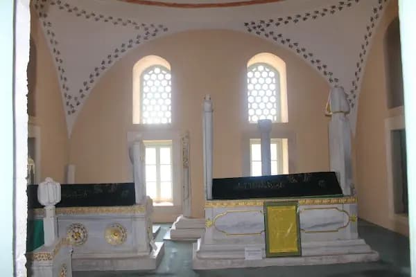 Güzelce Ali Paşa Türbesi - Dini Kurum - İstanbul Sancaktepe