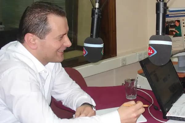 Dr. F. Volkan Yüksel Psikiyatrist-Psikoterapist-Cinsel Terapist (Antalya Psikoloji Merkezi) - Psikiyatr - Antalya Alanya