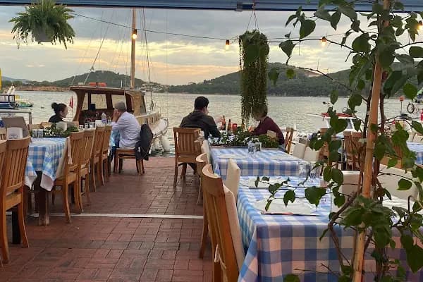 Barba Yani Restaurant - Restoran - İstanbul Adalar