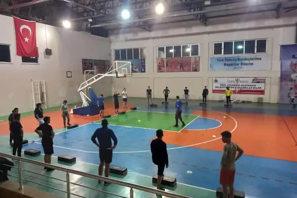 İnegöl parkur - Spor salonu - Bursa İnegöl