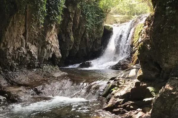 Kunduz şelalesi - Turistik Yer - Sakarya Hendek