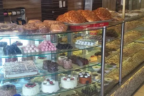 Badem Pastanesi - Tatlı Dükkanı - Ankara Etimesgut