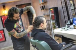 Bülent işler barber's club