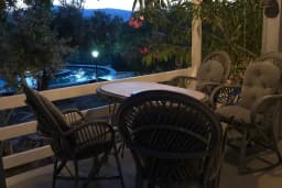 Astopia Hotel &amp; Cafe