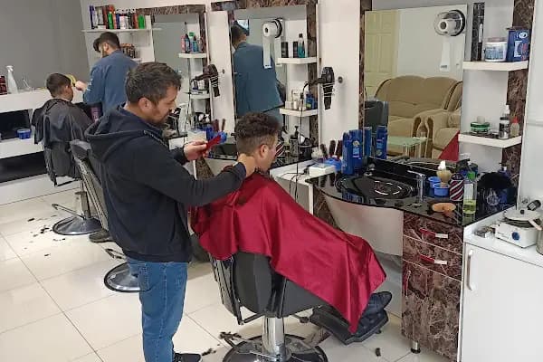 Önder Erkek Kuaförü - Kuaför - Kocaeli Başiskele