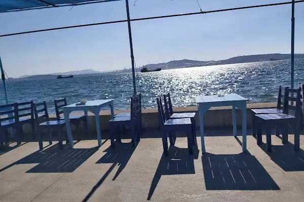 Yalı Cafe - Kafe - İzmir Aliağa