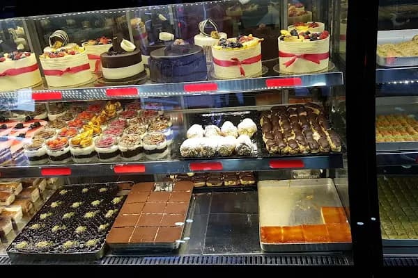 Buca İncisi Unlu Mamulleri - Pastane - İzmir Buca