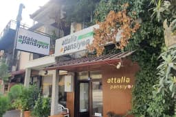 Callisto Pub &amp; Kitchen &amp; Hotel