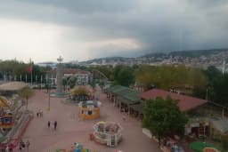 Park Lunasan Çay Bahçesi
