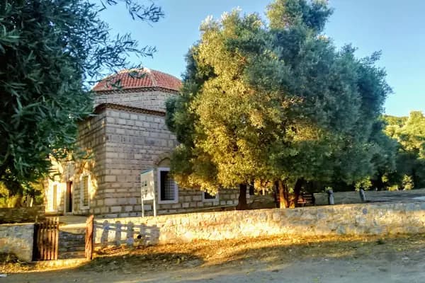 Şeyh Bedrettin Türbesi - Tarihi Yer - Muğla Milas