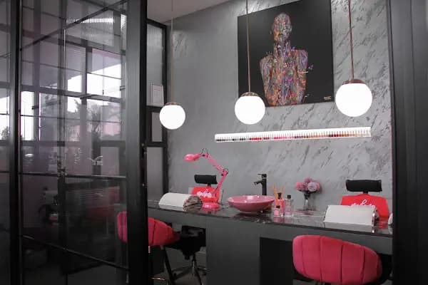 Epopee Nail Bar - Manikür/Pedikür Salonu - İstanbul Ataşehir