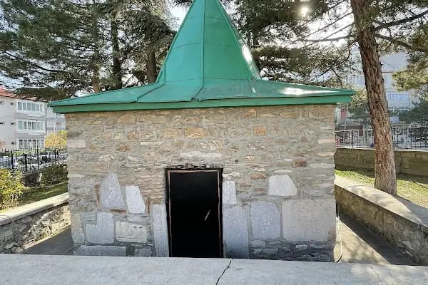 Yağlı Dede Türbesi - Cami - Konya Akşehir