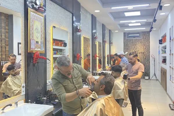 MH BERCESTE Saç Tasarım - Berber Dükkanı - İstanbul Küçükçekmece