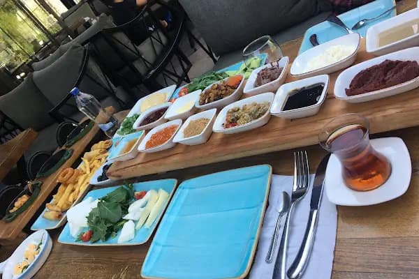 Qlis Cafe - Restoran - Gaziantep Şehitkamil