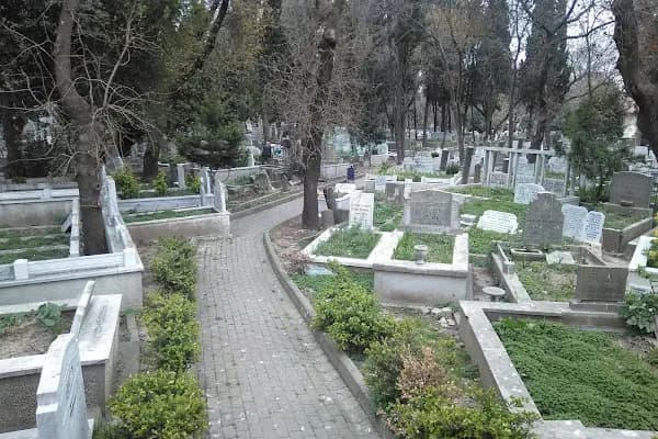 Kozlu Mezarlığı - Mezarlık - İstanbul Zeytinburnu