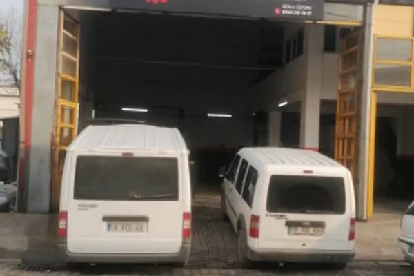 İnegöl Öztürk Oto Ford Özel Servis - Oto Tamirhanesi - Bursa İnegöl