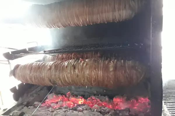 Meşhur Kokoreçci Oktay Usta - Sakatat Barbekü Restoranı - Manisa Şehzadeler