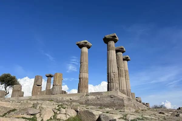 Temple of Athena - Tarihi Yer - İzmir Foça
