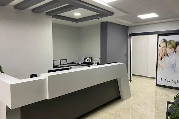 Denteymen ağız ve diş sağlığı polikliniği - Diş Kliniği - İzmir Bergama