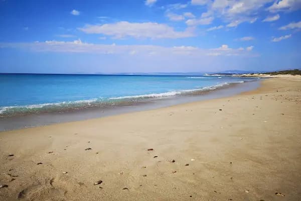 ÇATAL AZMAK HALK PLAJI - Turistik Yer - İzmir Çeşme