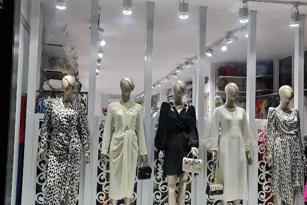 Aysem Butik - Giyim mağazası - Adana Pozantı