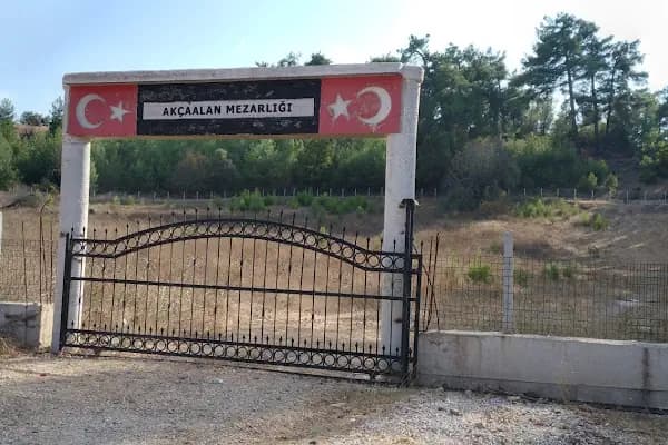 Akçaalan Köyü Mezarlığı - Mezarlık - Balıkesir Sındırgı