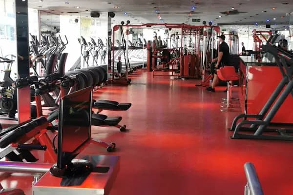 X Fit İstanbul - Spor salonu - İstanbul Arnavutköy
