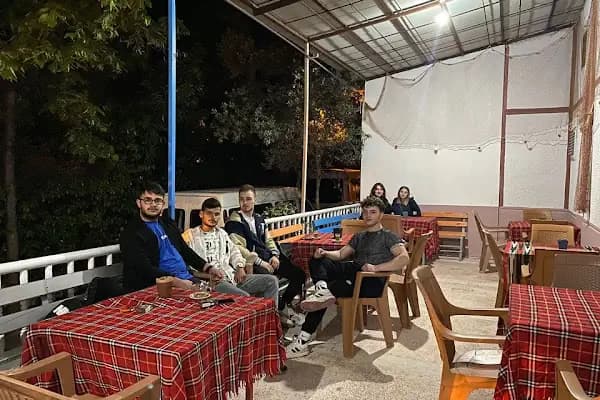 Acıktım Burger Cafe - Restoran - Trabzon Akçaabat