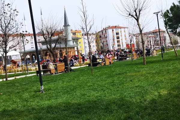 ŞEHİT ÖZCAN CANİK PARKI - Park - İstanbul Güngören