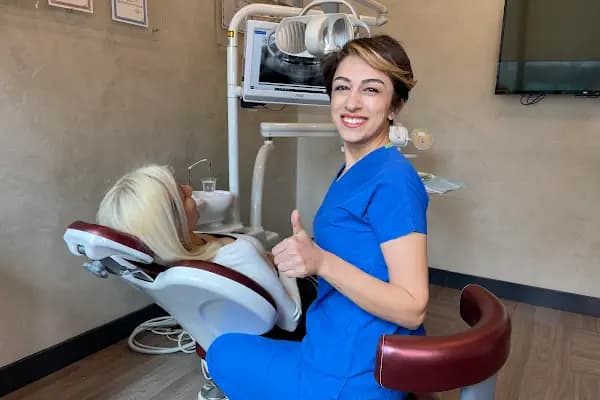 Dt. Serpil Işılar | ES Ağız ve Diş Sağlığı Kliniği - Diş Kliniği - İstanbul Gaziosmanpaşa