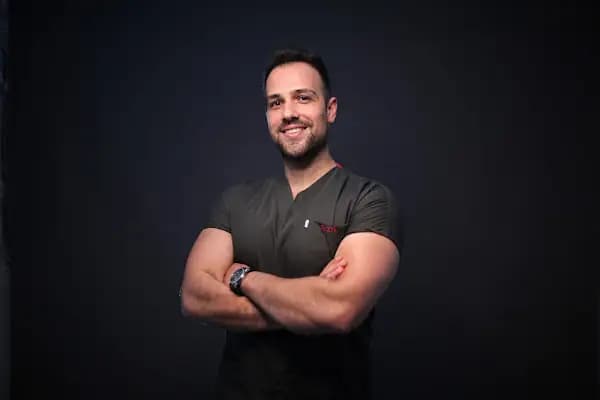 Uzm. Dr. Zeynel Tolga KAYAN - Doktor - Adana Yüreğir