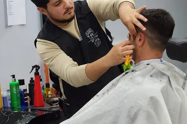 SALON EMRE - Berber Dükkanı - Kocaeli Çayırova