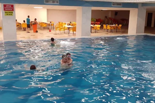 Oska Aqupark Sauna Türk Hamamı Spa Merkezi - Kapalı yüzme havuzu - Gaziantep Şahinbey