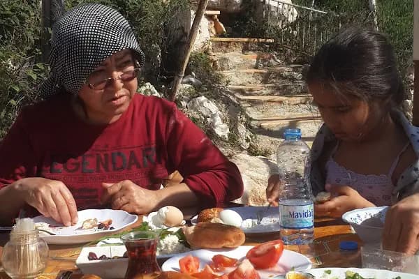 İKİNCİ BAHAR KÖFTE KOKOREÇ - Restoran - Antalya Finike