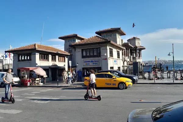 Beykent Metrobüs Durağı - Ulaşım Hizmeti - İstanbul Bayrampaşa