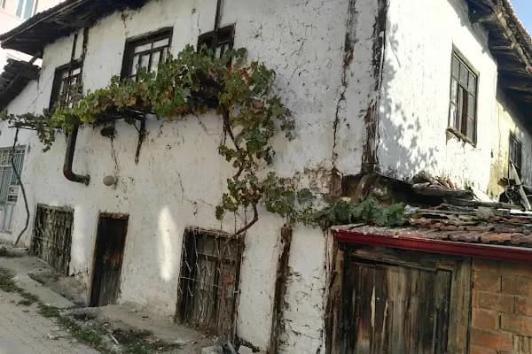 Harmancık Öğretmenevi Ve Akşam Sanat Okulu - Öğretmen Evi - Bursa İnegöl